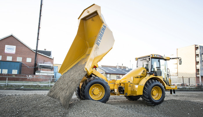 DEN ENESTE DU TRENGER: Hydrema 912 er industristandarden for dumpere i denne klassen. Vi har den fantastiske maskinen til utleie.